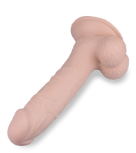 Laden Sie das Bild in den Galerie-Viewer, 21 cm langer Naturdildo Softness