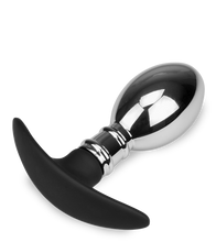 Laden Sie das Bild in den Galerie-Viewer, Analplug aus Stahl und Silikon Smash