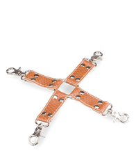 Laden Sie das Bild in den Galerie-Viewer, BDSM-Einsteiger-Set aus Kunstleder und Kunstfell