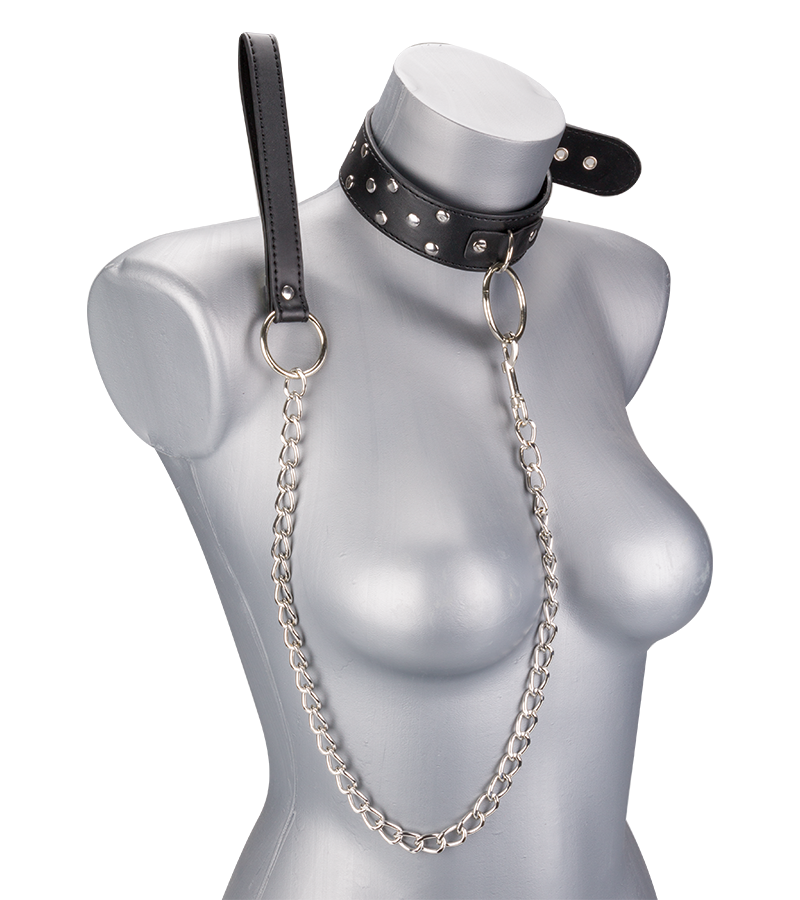BDSM-Halsband mit Flachnieten, O-Ring und Leine
