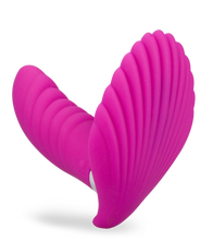 Laden Sie das Bild in den Galerie-Viewer, Butterfly-Vibrator in Muschelform mit Innendildo