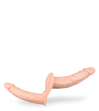 Laden Sie das Bild in den Galerie-Viewer, Doppel-Strapon Zane