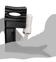 Laden Sie das Bild in den Galerie-Viewer, Freihand-Masturbator mit Vagina The Milkmaid