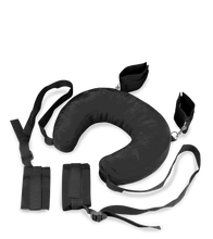 Laden Sie das Bild in den Galerie-Viewer, Fuß- und Handfesseln mit Nackenrolle