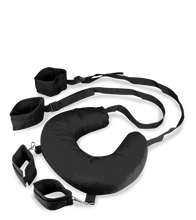 Laden Sie das Bild in den Galerie-Viewer, Fuß- und Handfesseln mit Nackenrolle
