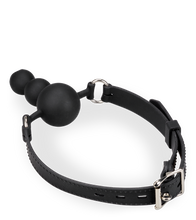 Laden Sie das Bild in den Galerie-Viewer, Gagball aus Silikon mit Plug 6 cm