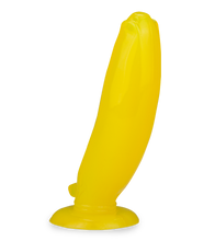 Laden Sie das Bild in den Galerie-Viewer, Großer Bananen-Analplug mit Saugfuß