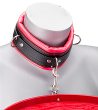 Laden Sie das Bild in den Galerie-Viewer, Hals- und Handfesseln mit Tablett für Sub