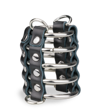 Laden Sie das Bild in den Galerie-Viewer, Keuschheitsgürtel aus Leder