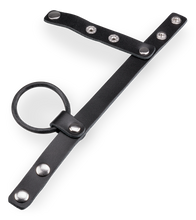 Laden Sie das Bild in den Galerie-Viewer, Leder-Penisring mit Druckknopf