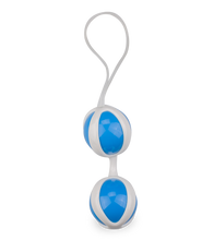 Laden Sie das Bild in den Galerie-Viewer, Liebeskugeln Asteroid