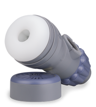 Laden Sie das Bild in den Galerie-Viewer, Masturbator mit Vibration und Saugfunktion Turbojet