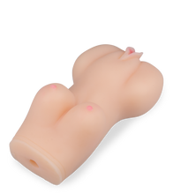Laden Sie das Bild in den Galerie-Viewer, Mini-Frauentorso Fiona