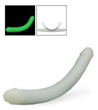 Laden Sie das Bild in den Galerie-Viewer, Phosphoreszierender Doppeldildo Blair