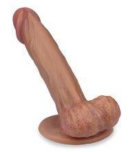 Laden Sie das Bild in den Galerie-Viewer, Saugnapf-Dildo aus Silikon Truestyle Gary 19 cm
