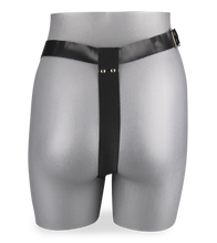 Laden Sie das Bild in den Galerie-Viewer, Umschnallgurt mit 2 Strap-On-Dildos